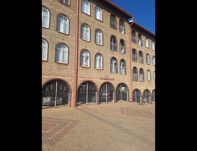 2 BEDROOM PROPERTY TO RENT IN FLORIDA PARK